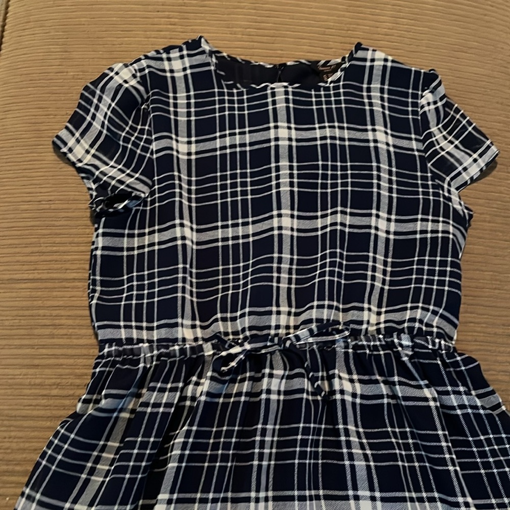 Forever 21 navy blue and white plaid dress, size 13/14. - Picture 2 of 6